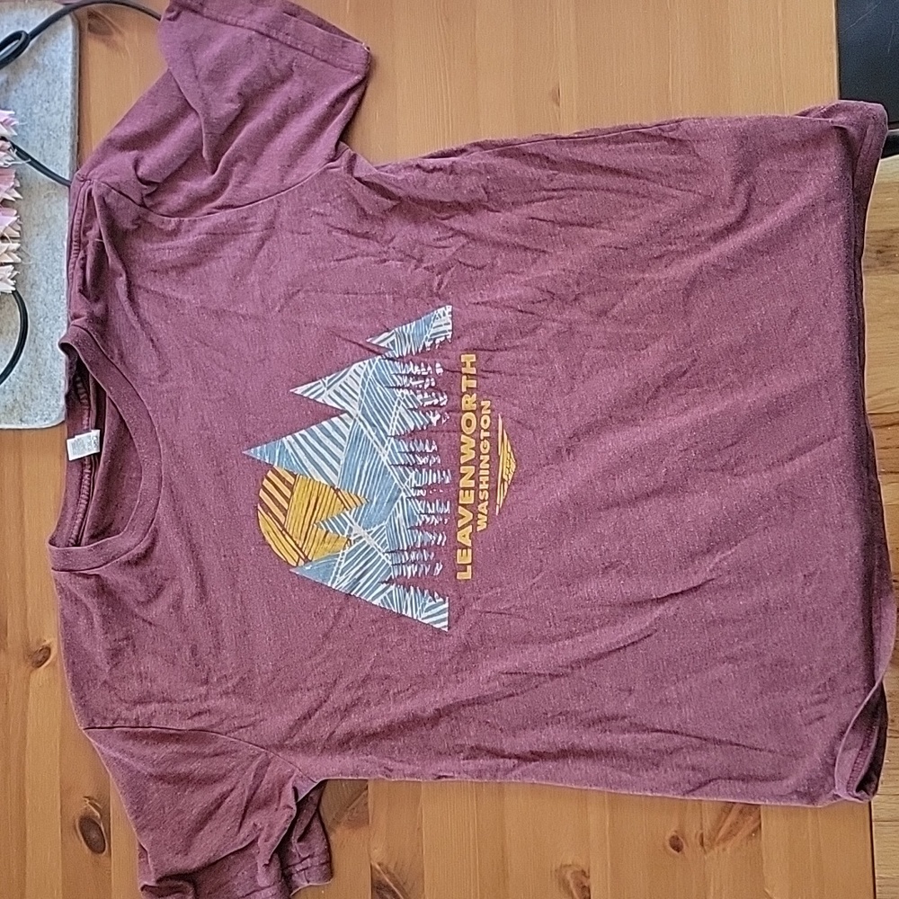 Leavenworth t-shirt